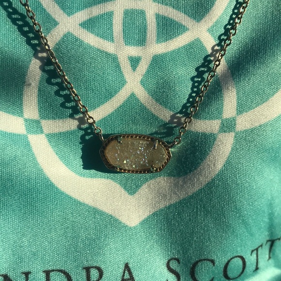 Kendra Scott Iridescent Drusy Pendant Necklace - Picture 2 of 4